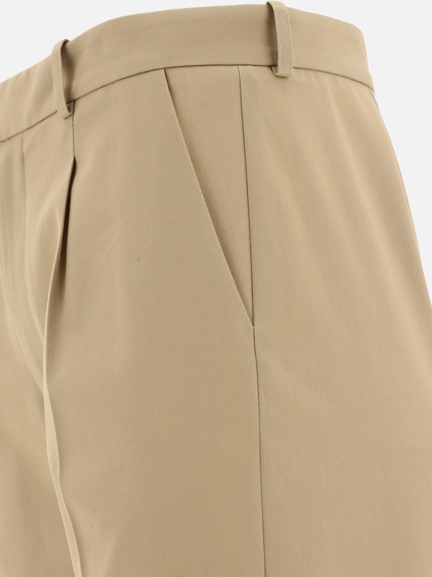 "Tapered Chino" trousers