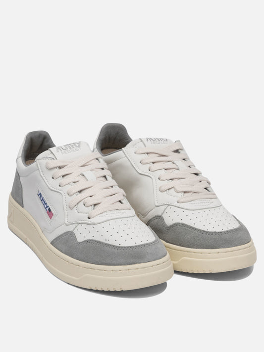 Autry Sneaker "Medalist Low" 16902658_41 Grey 2