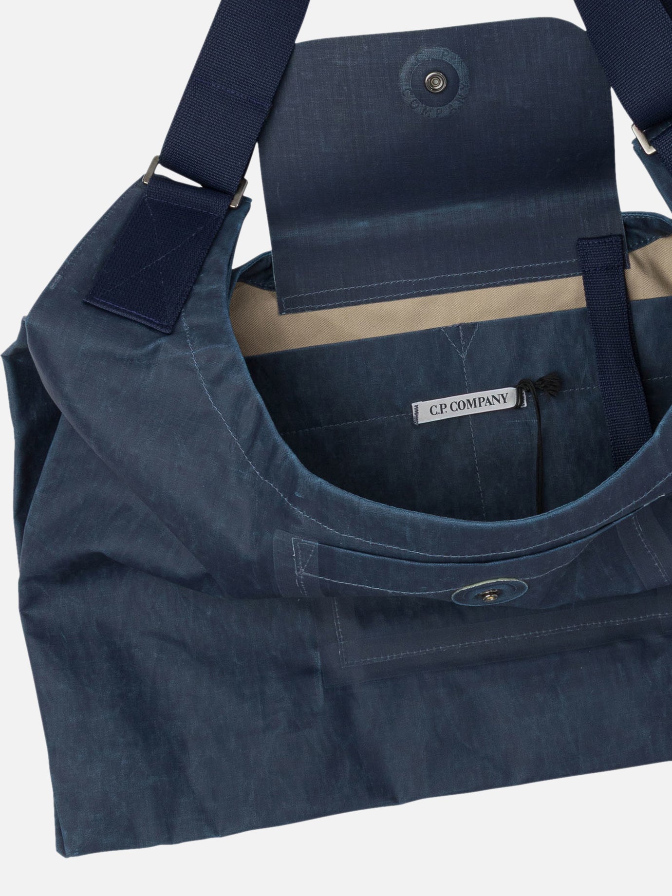 C.P. Company Shoulder bag in TOOB-Two 19232735_UNI Blue thumbnail_4