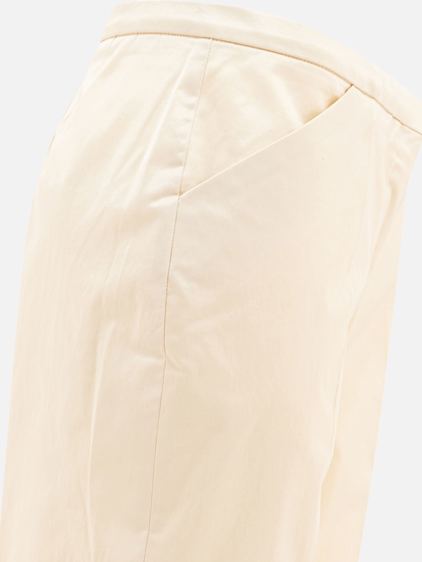 Toteme Pantaloni cropped 15602864_36 White thumbnail_4