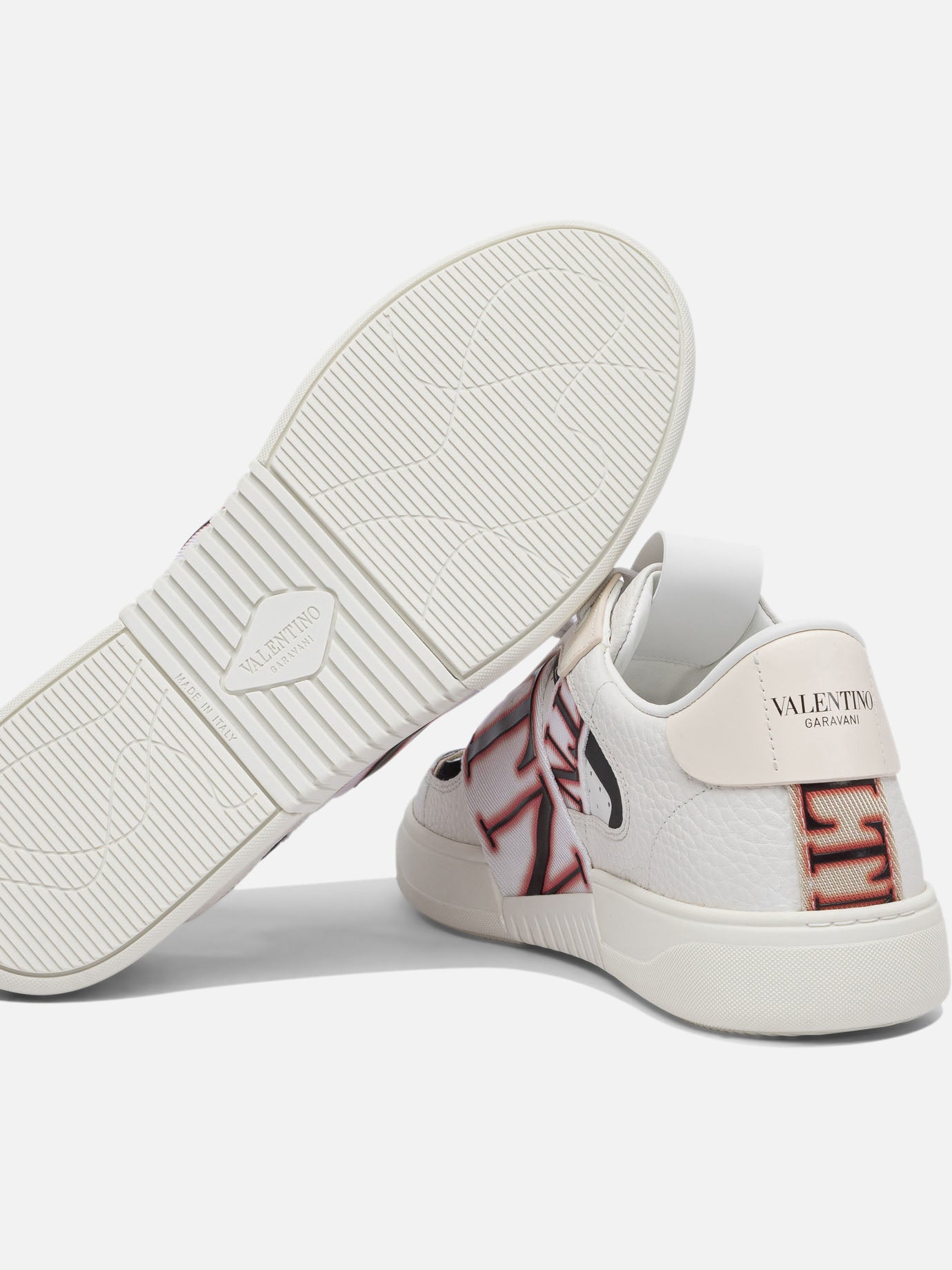 Low top sneakers 100% leather - 100% rubber  White - Valentino Garavani Men | PDP | VIETTI Online Store | Zoom-Modal_5
