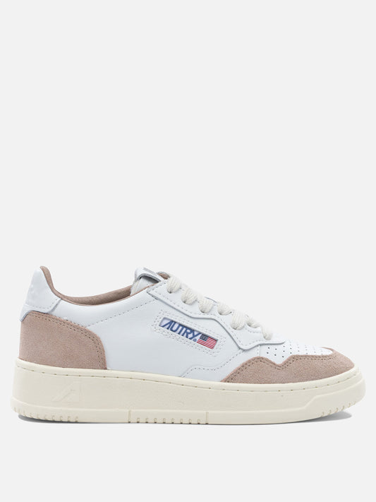 Low top sneakers 100% cow leather - 100% rubber  White - Autry Women | PDP | VIETTI Online Store 
