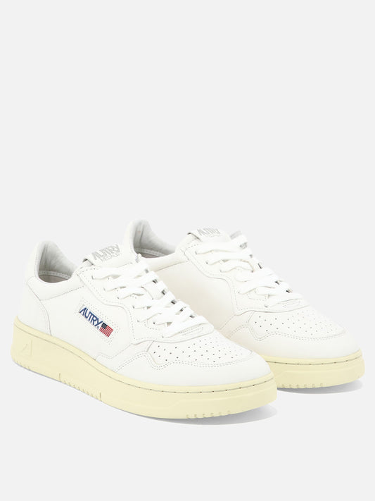 Low top sneakers 100% pelle di capra - 100% gomma  White - Autry Men | PLP | VIETTI Online Store | 2
