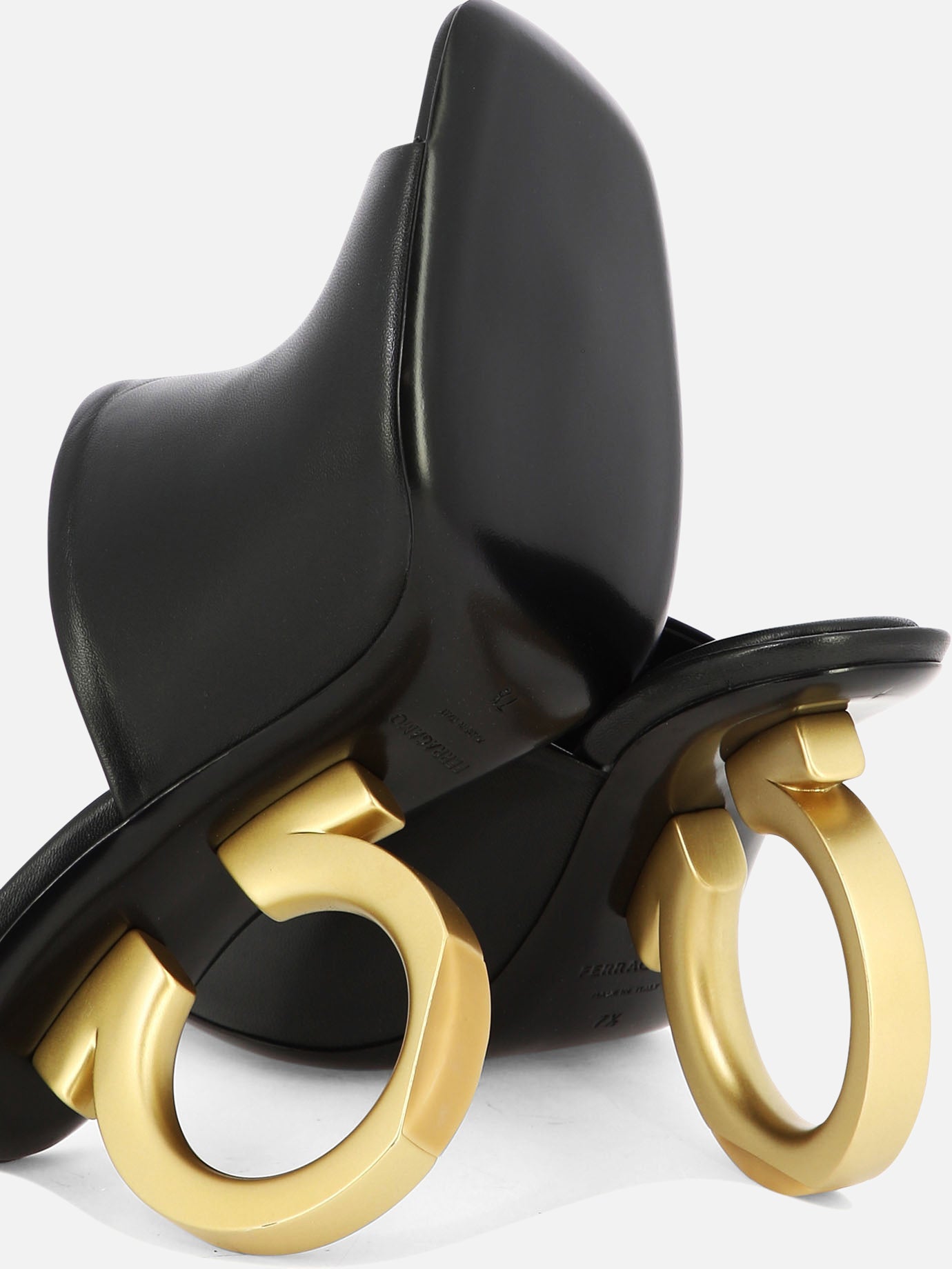 Heeled sandals 0761922  Black - Ferragamo Women | PDP | VIETTI Online Store | Zoom-Modal_5

