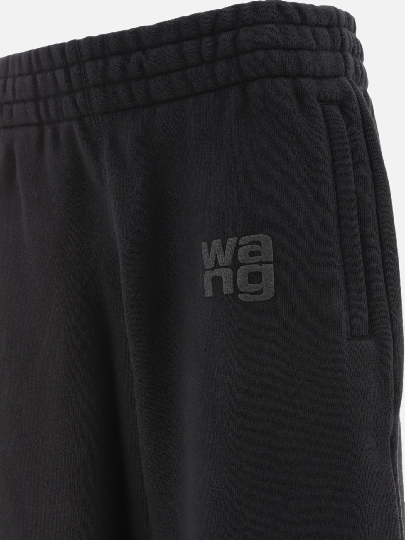 Jogger con logo gommato