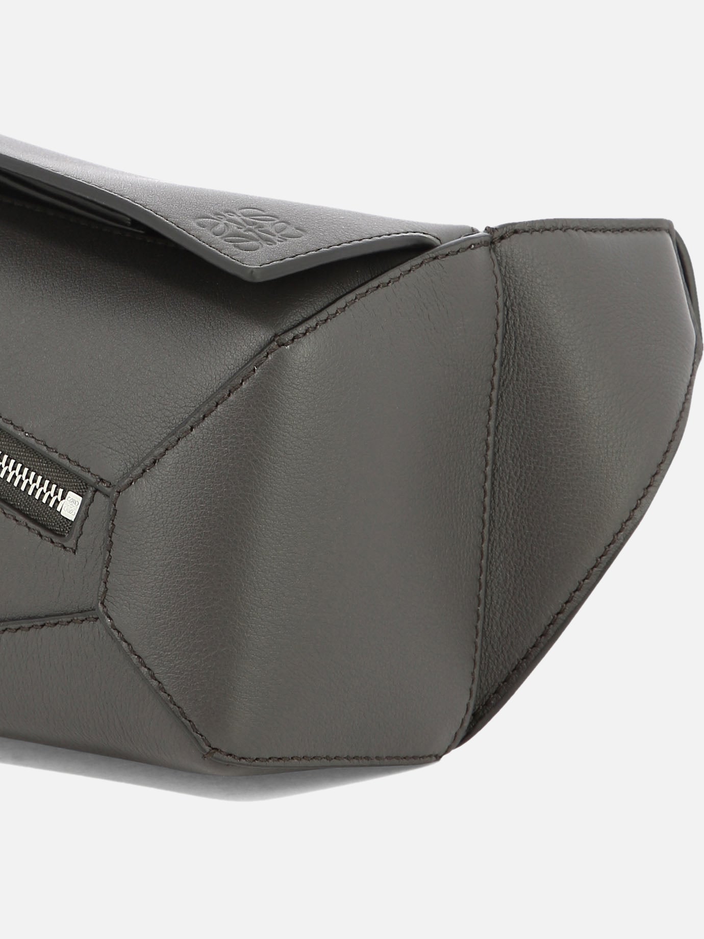 Bumbags 100% leather  Grey - Loewe Men | PDP | VIETTI Online Store | thumbnail_4