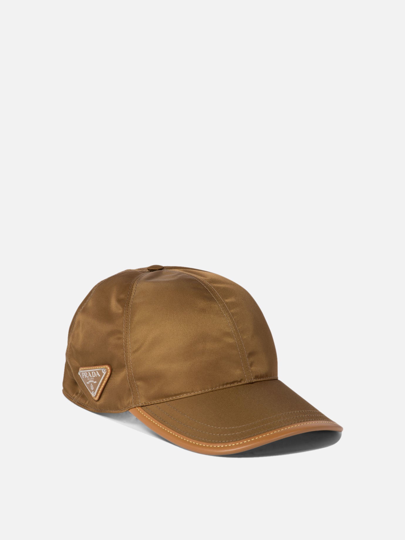 Baseball cap in Re-Nylon and leather