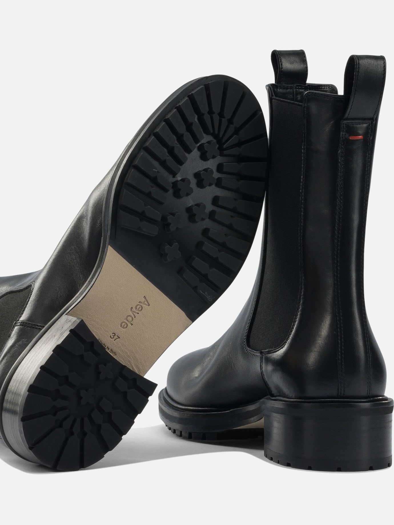 Chelsea boots 100% leather - 100% rubber  Black - Aeyde Women | PDP | VIETTI Online Store | thumbnail_5