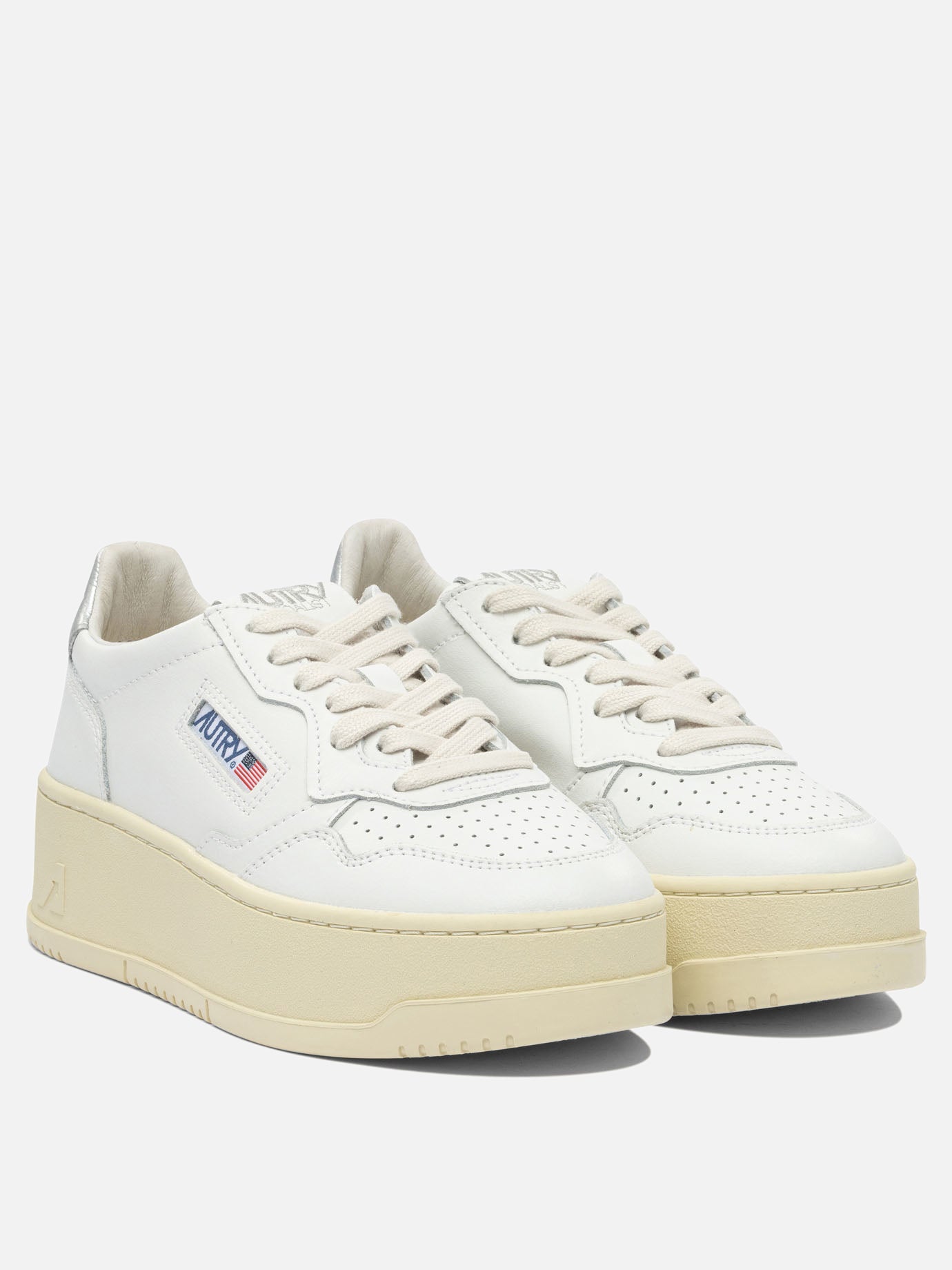Low top sneakers 95% cow leather 5% metallic cow leather - 100% rubber  White - Autry Women | PDP | VIETTI Online Store | Zoom-Modal_2
