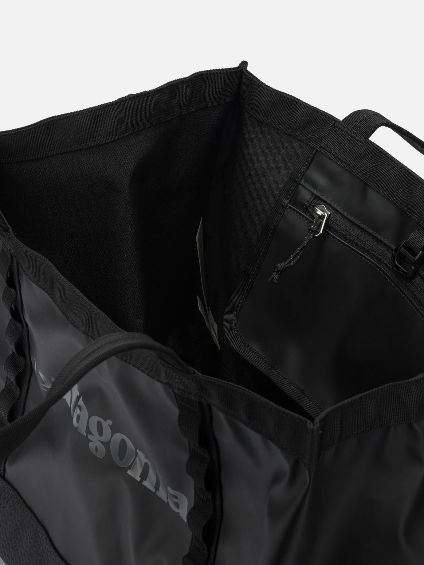 Duffle bags 100% recycled polyester  Black - Patagonia Men | PDP | VIETTI Online Store | Zoom-Modal_5
