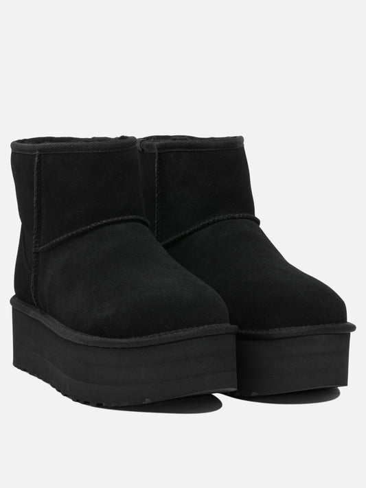 Pull-on boots 100% leather - 100% rubber  Black - Ugg Women | PDP | VIETTI Online Store | 2
